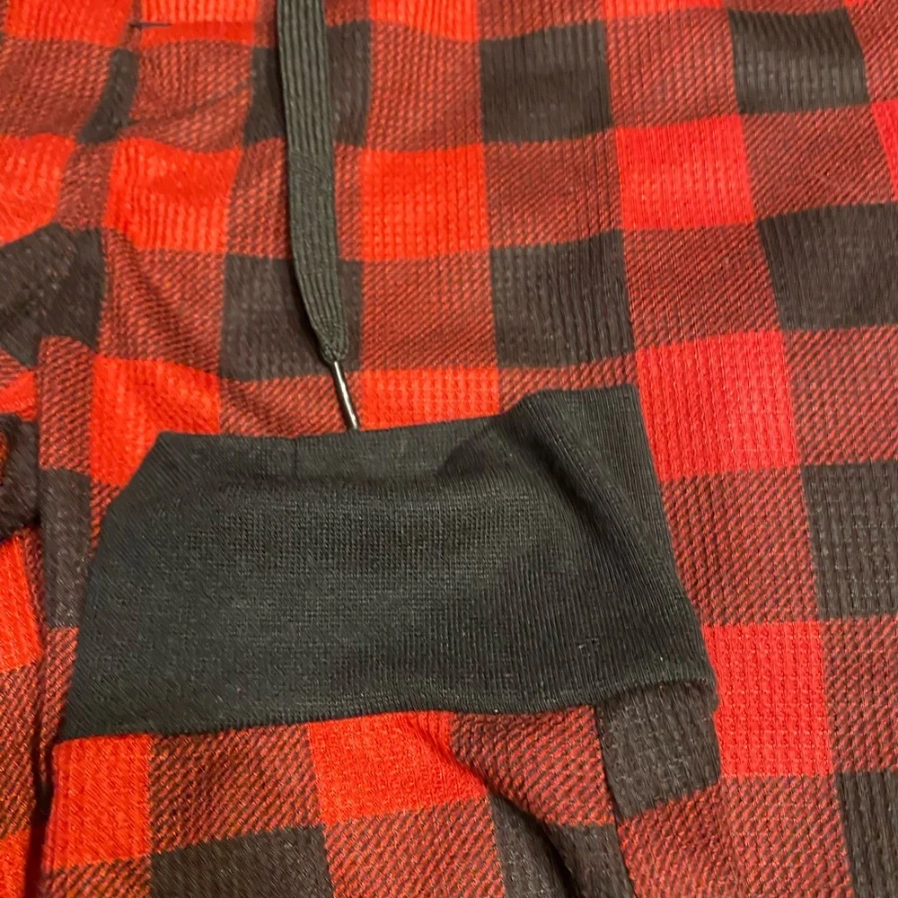 Fruit of the loom, buffalo plaid long Johns. Size small